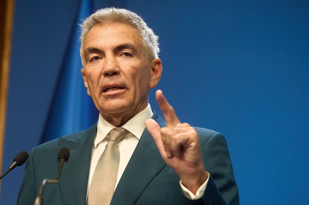 Dragoș Anastasiu trage un semnal de alarmă, după ce Oana Gheorghiu i-a succedat în funcția guvernamentală