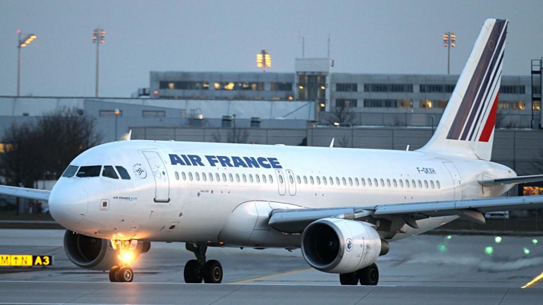 Companiile de aviație anulează zboruri în urma alertei Airbus: Air France a suspendat 35 de curse; Wizz Air, Lufthansa și EasyJet, impactate