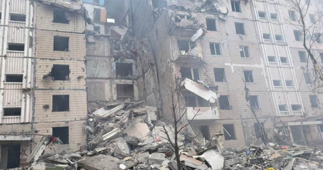 „Democrația piere în obscuritate”: Experții avertizează că sistemul energetic din Ucraina este aproape de prăbușire (WP)