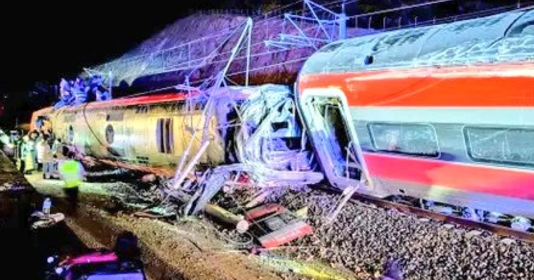 Cel puţin 20 de victime ca urmare a unui incident feroviar în partea de sud a Spaniei, cu multe persoane rănite prinse în trenurile de mare viteză.