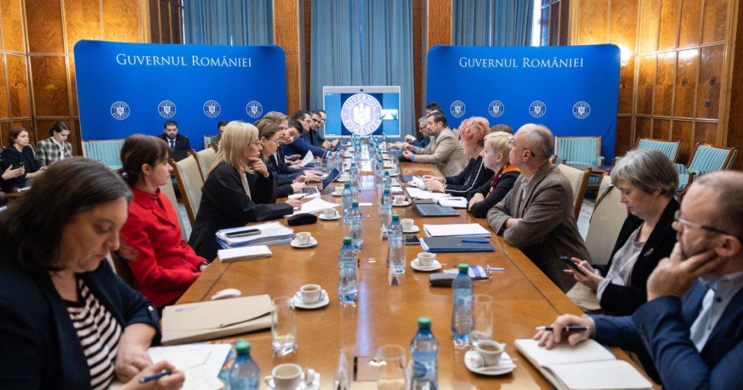 Comitetul de lucru pentru justiție, creat de Ilie Bolojan, poate să continue să opereze. CAB a dezmințit solicitarea de suspendare a activității.