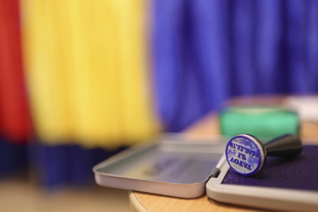 Sondaj CURS: Opiniile locuitorilor din București pentru alegerile locale - competiție acerbă între principalele patru formațiuni politice