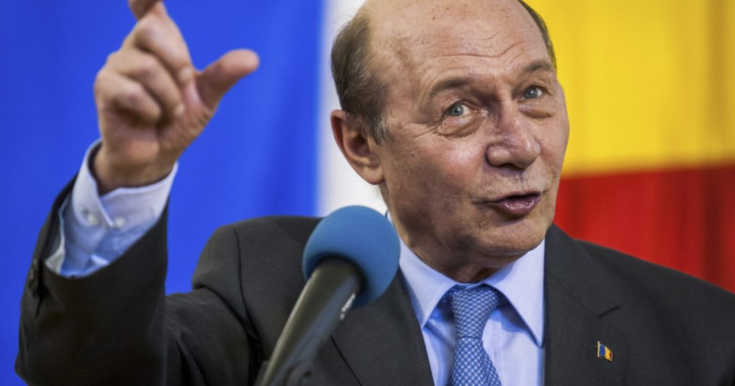 Băsescu, referindu-se la cererea SUA de a trimite trupe la baza Kogălniceanu: Trump își caută adepți. România...