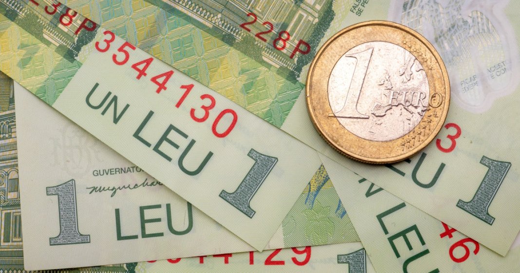 Euro a atins un nou vârf istoric. Profesorul Cristian Păun semnalează că economia României se confruntă cu probleme...