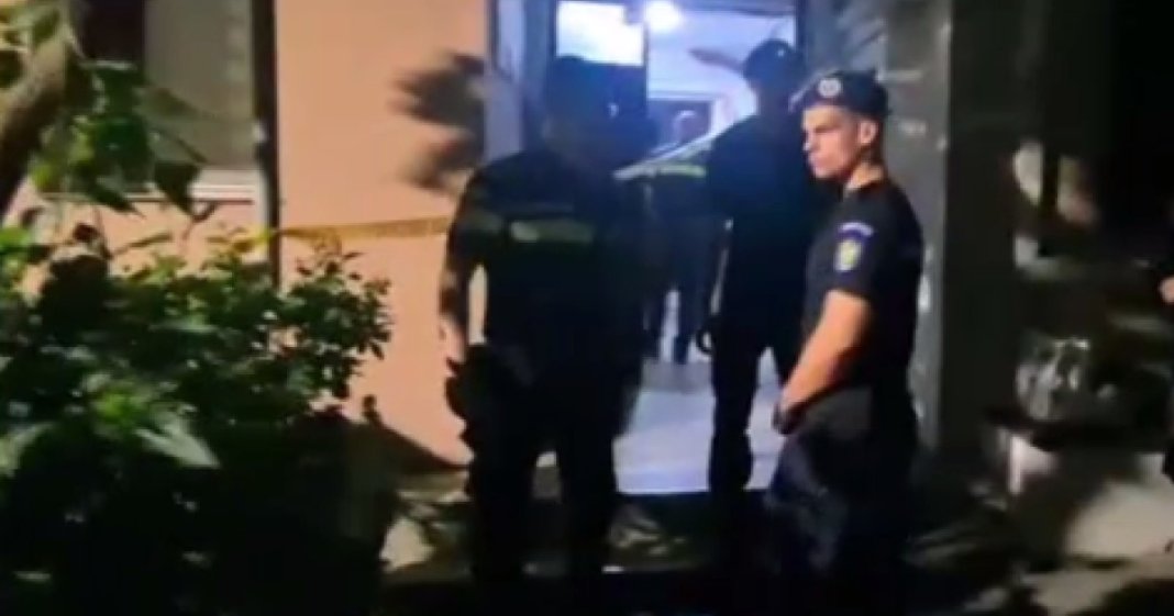 Triplă omucidere în Târgu Jiu: Bunica și cei doi nepoți ai săi găsiți fără viață în locuință...