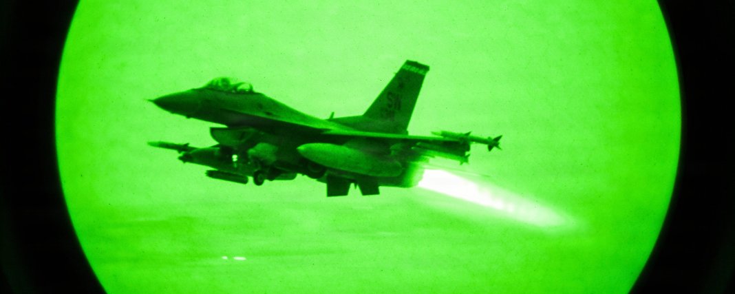 Escaladare semnificativă în Golf după distrugerea unui elicopter Apache: americanii au efectuat bombardamente timp de 4 ore, iar iranienii au atacat diverse națiuni din zonă.