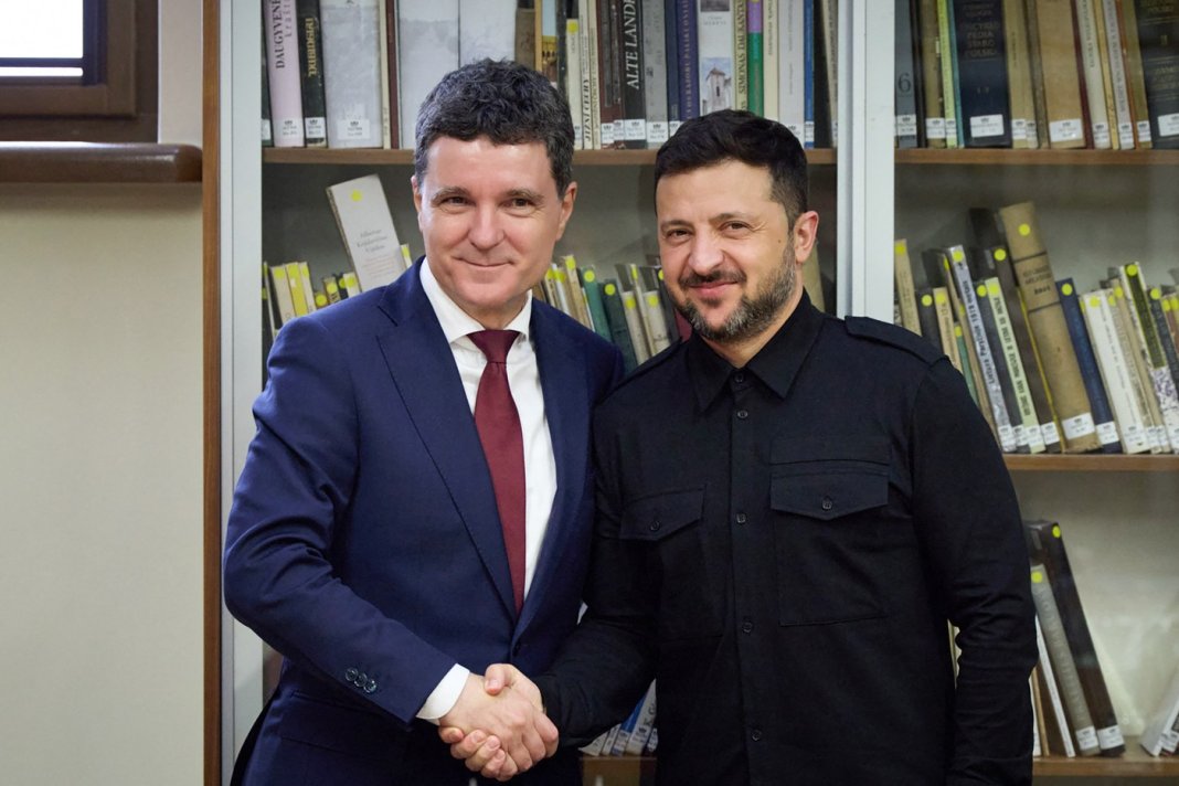 Nicușor Dan, călătorie în Ucraina la solicitarea lui Zelenski / Relevanța prezenței la Summitul de la Kiev