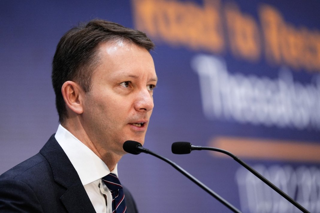 „Nu ne vom distanța de USR”, declară Siegfried Mureșan. Rațiunile din spatele refuzului unei coaliții limitate.