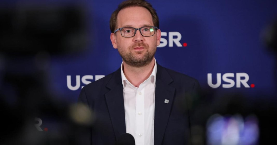 USR se întâlnește în conferință, în urma hotărârii CCR: Formațiunea va reafirma sprijinul pentru Dominic Fritz